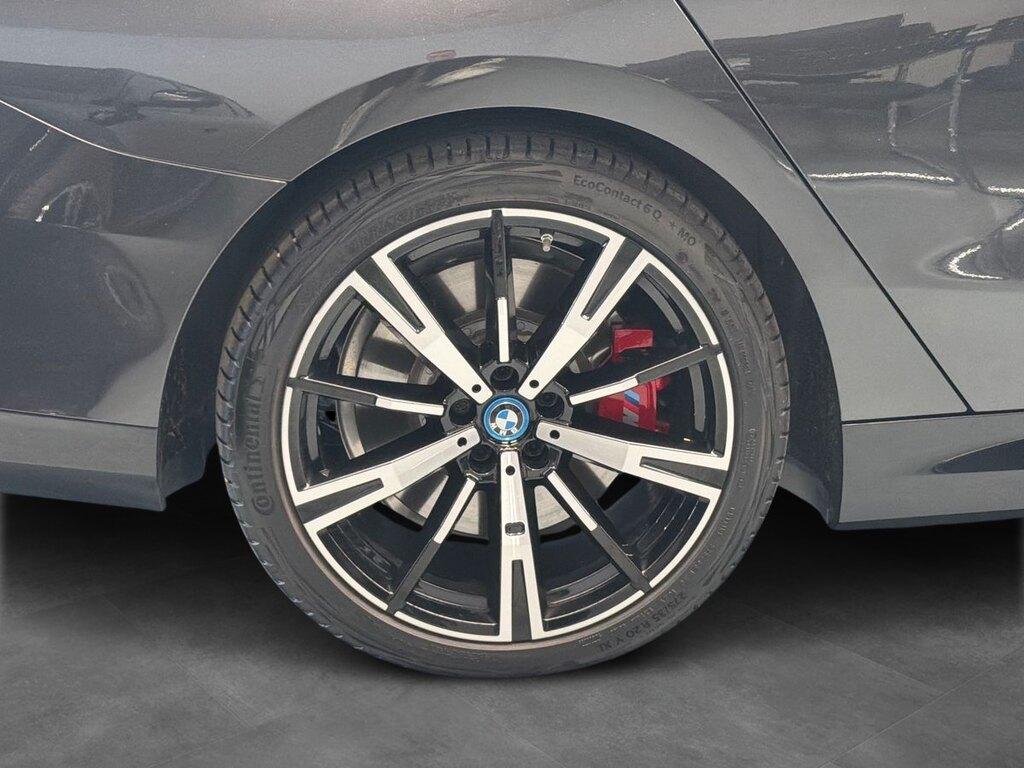 BMW i5 M i5 Touring M60 M Sport Pro
