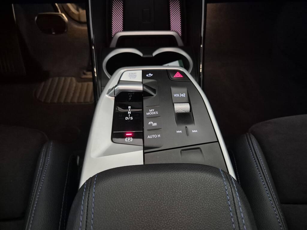 BMW X1 xdrive23d mhev 48V MSport Pro auto