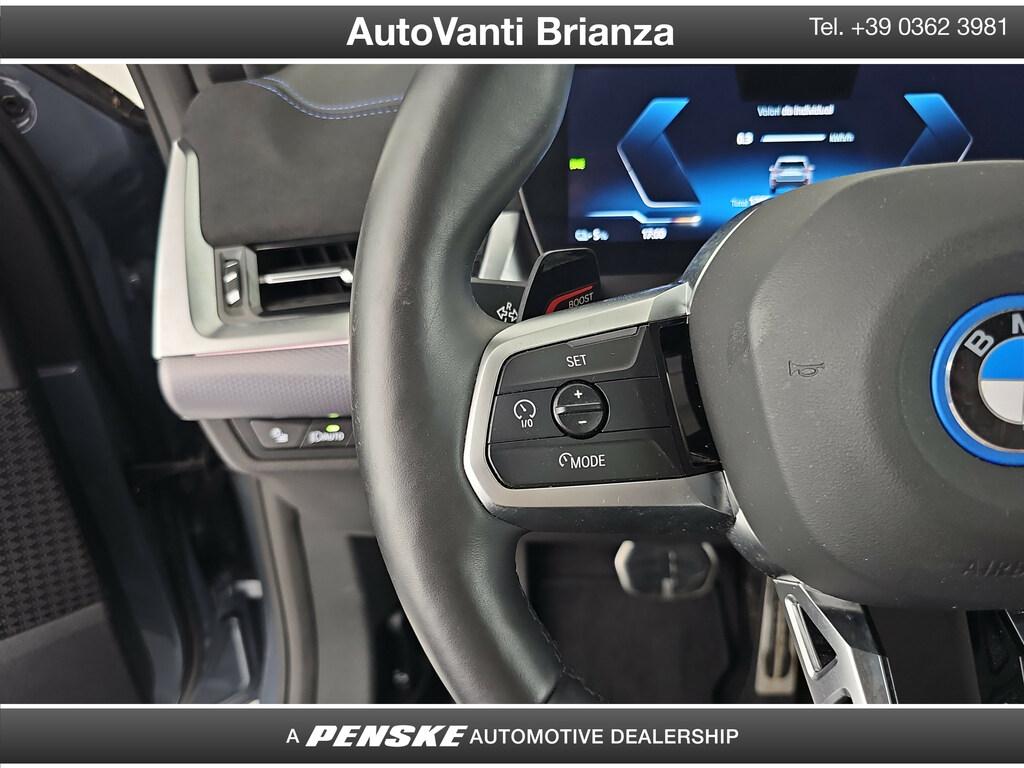 BMW iX1 edrive 20 X-Line