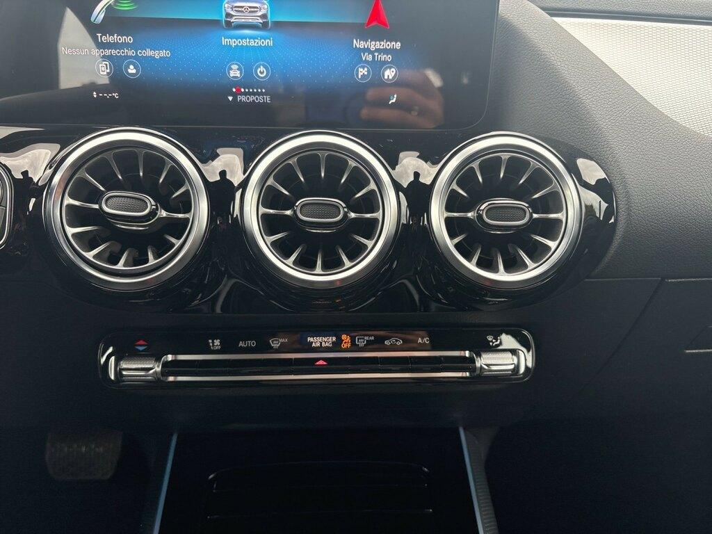 Mercedes GLA 180 d Sport auto