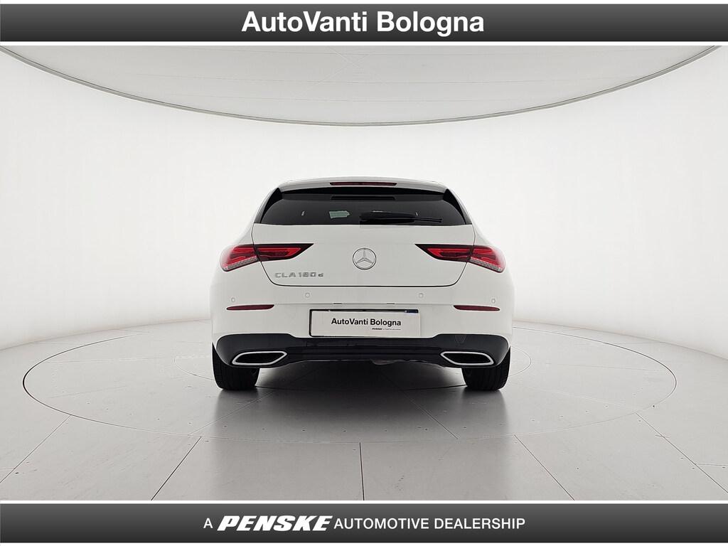Mercedes CLA Shooting Brake 180 d Night edition auto