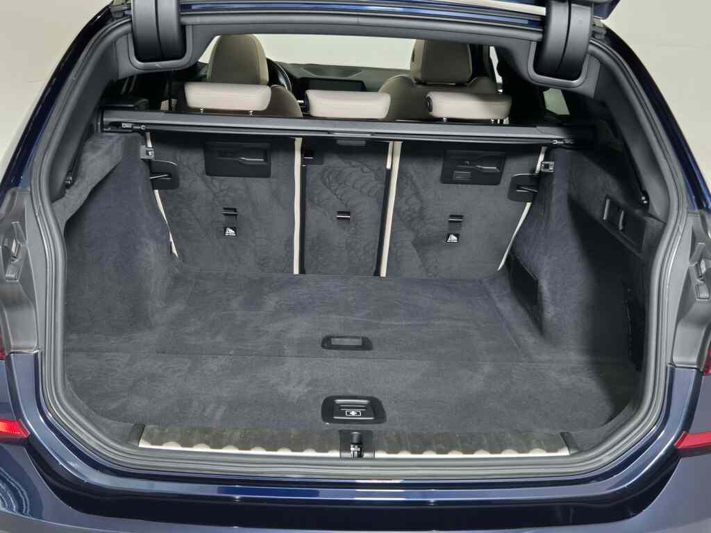 BMW Serie 3 330i Touring xdrive Msport auto