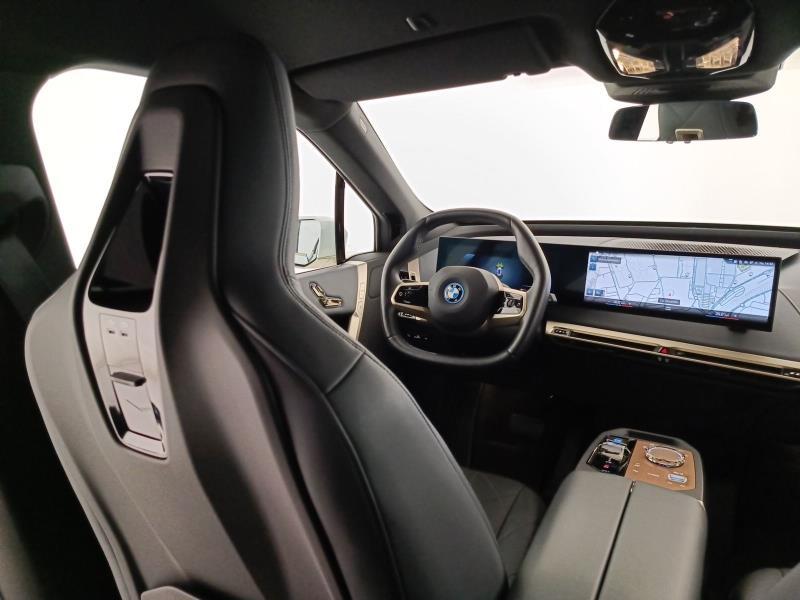 BMW iX xdrive40