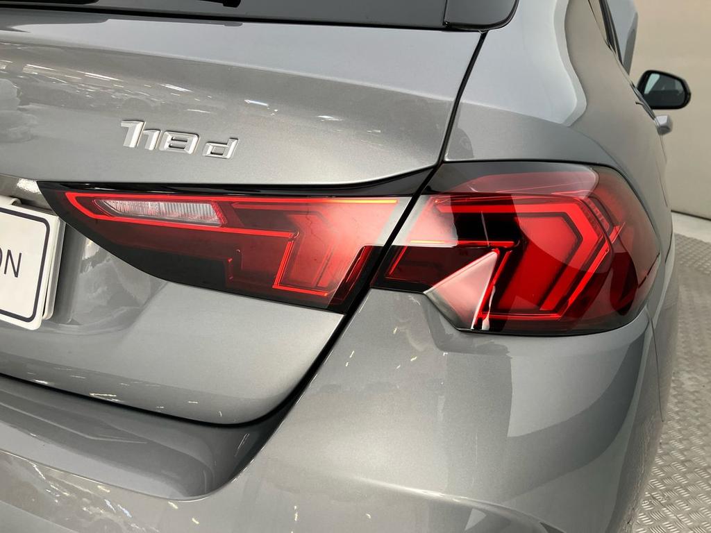 BMW Serie 1 118d MSport auto