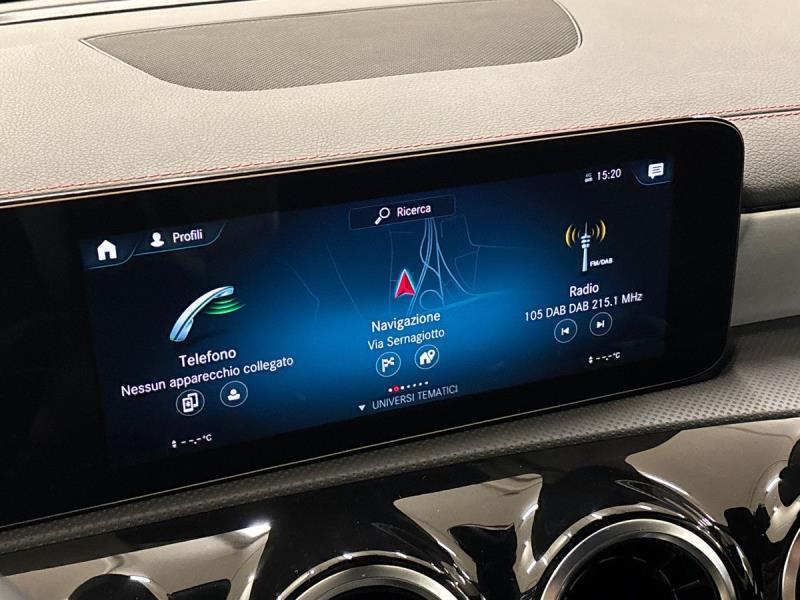 Mercedes CLA 220 d Premium auto