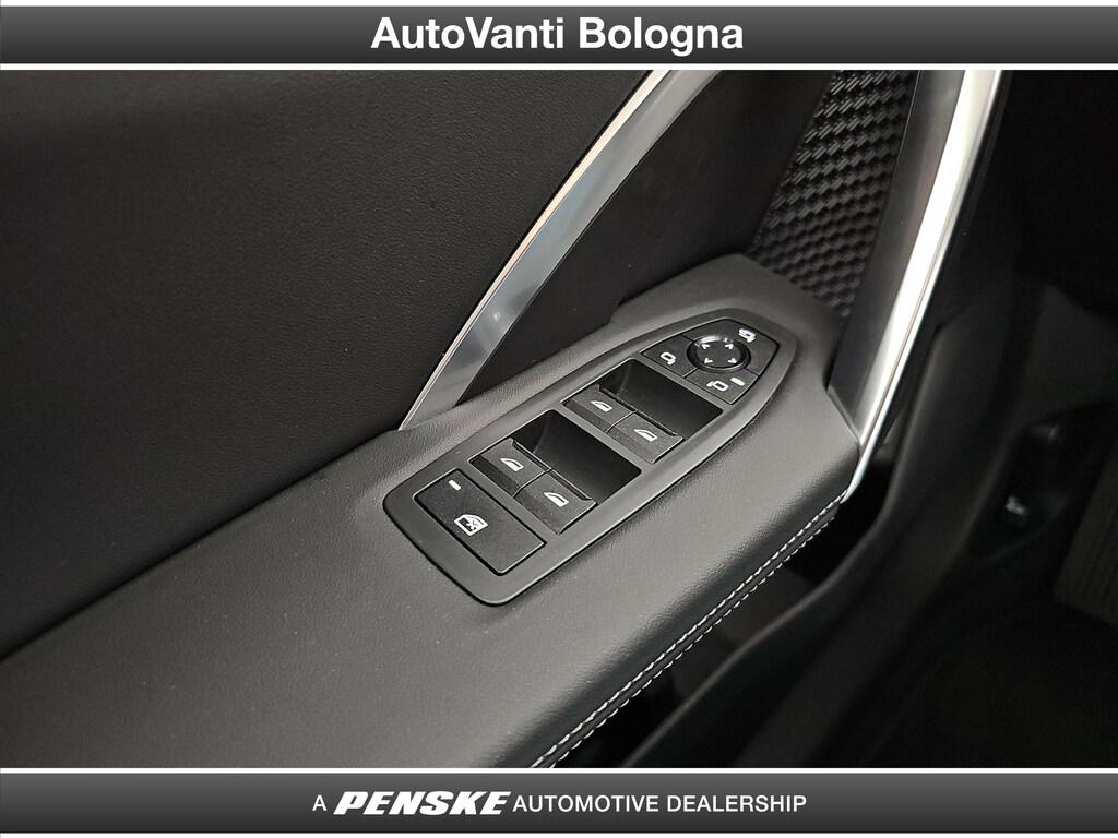 BMW iX1 edrive 20 X-Line