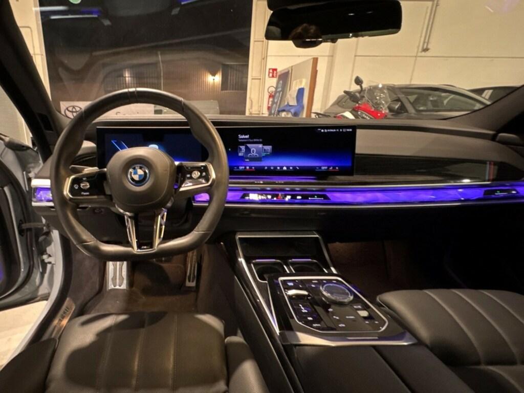 BMW Serie 7 i7 xdrive60 Msport