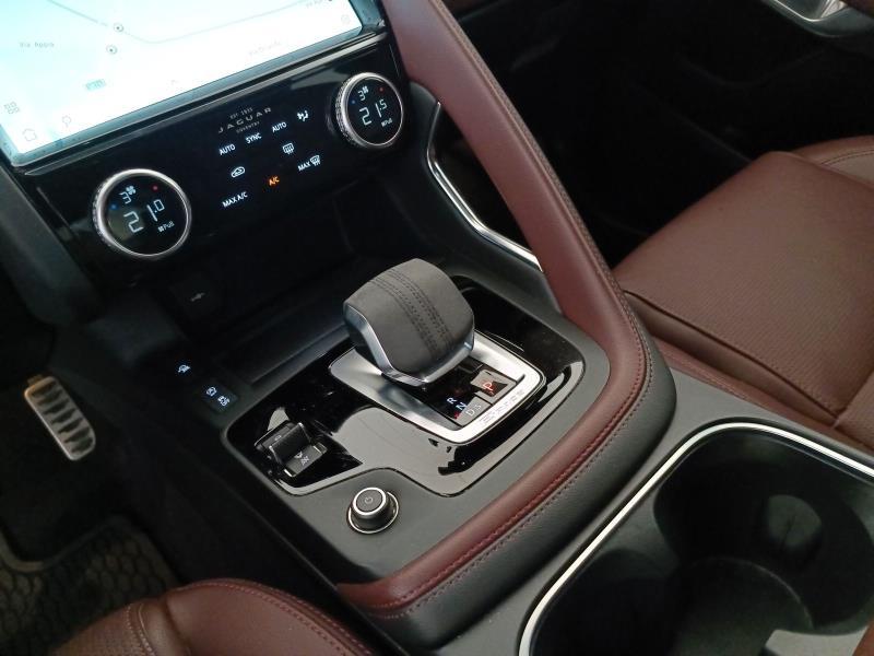 Jaguar E-Pace 2.0 D204 R-Dynamic S awd auto
