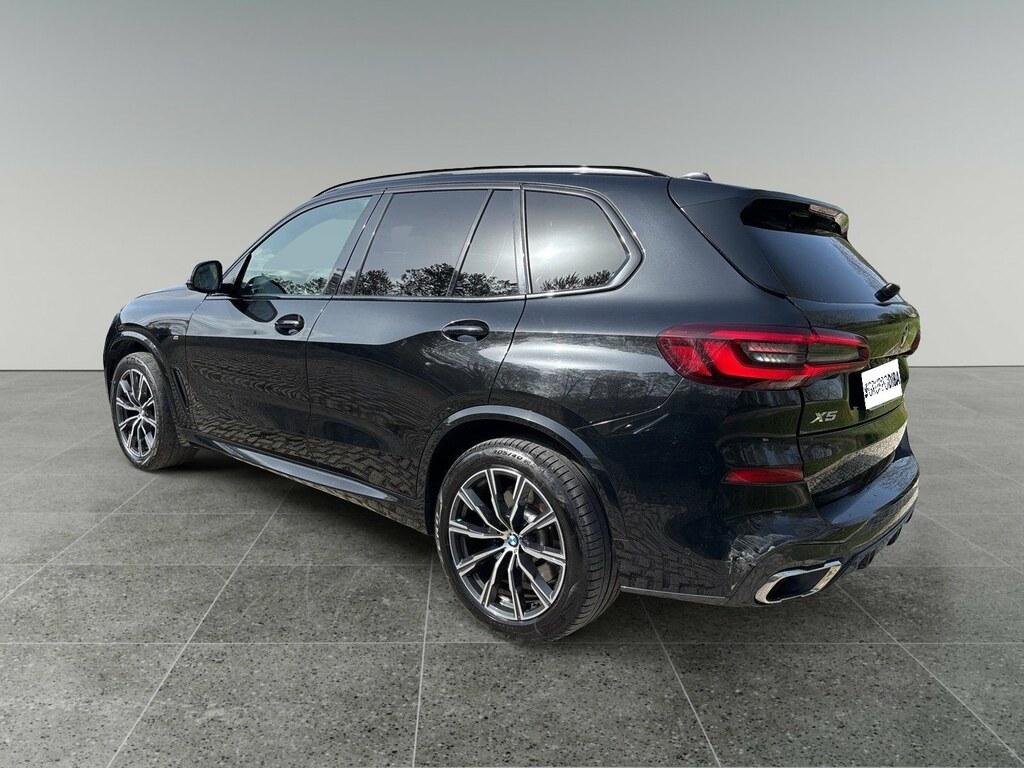 BMW X5 xdrive40d mhev 48V Msport auto