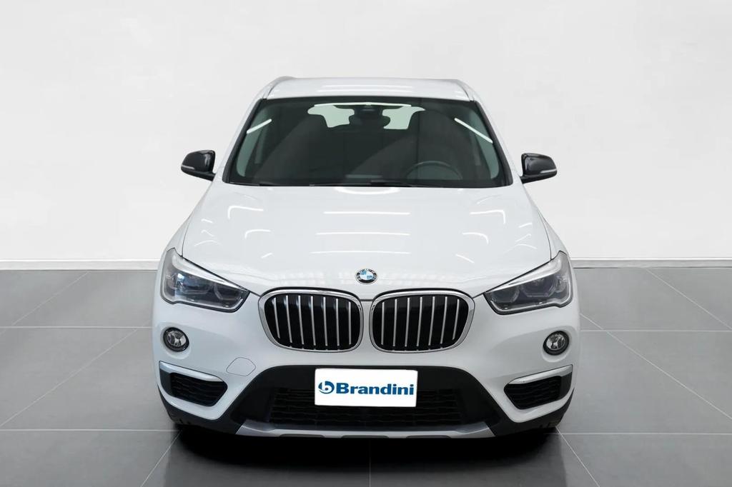 BMW X1 sdrive18d xLine auto my18
