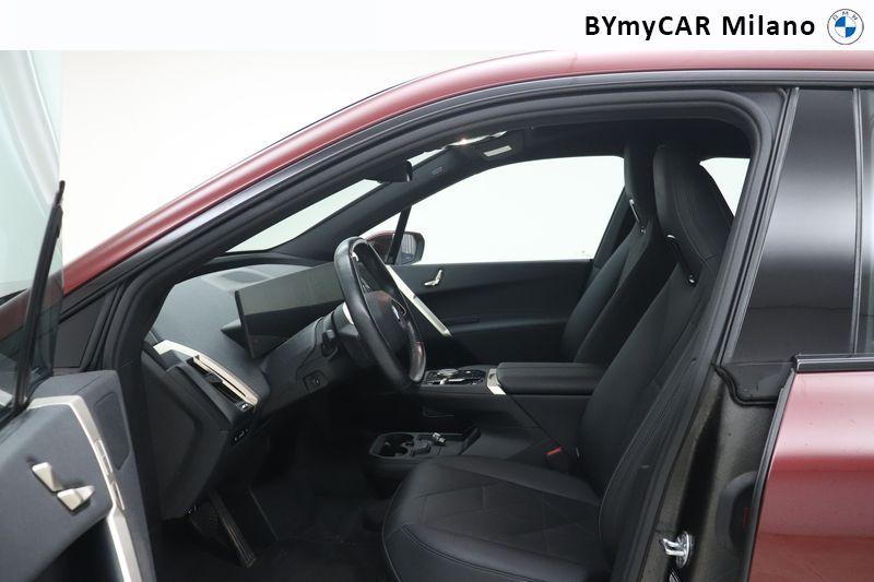 BMW iX xdrive50 pacchetto sportivo