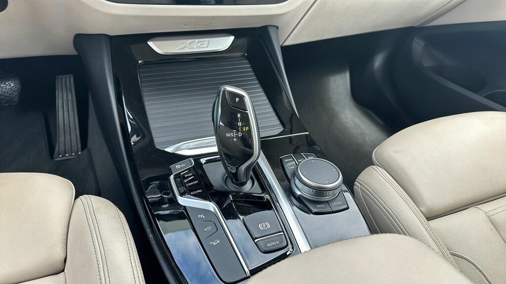 BMW X3 xdrive20d mhev 48V auto