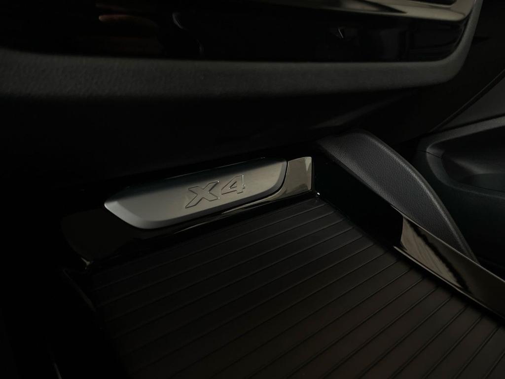 BMW X4 xdrive20d mhev 48V auto