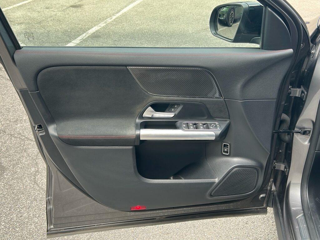 Mercedes GLA 200 d Premium auto
