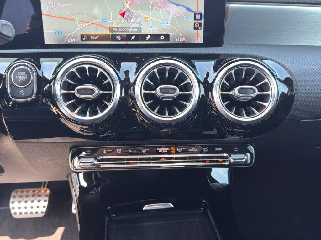 Mercedes CLA 200 d Premium auto