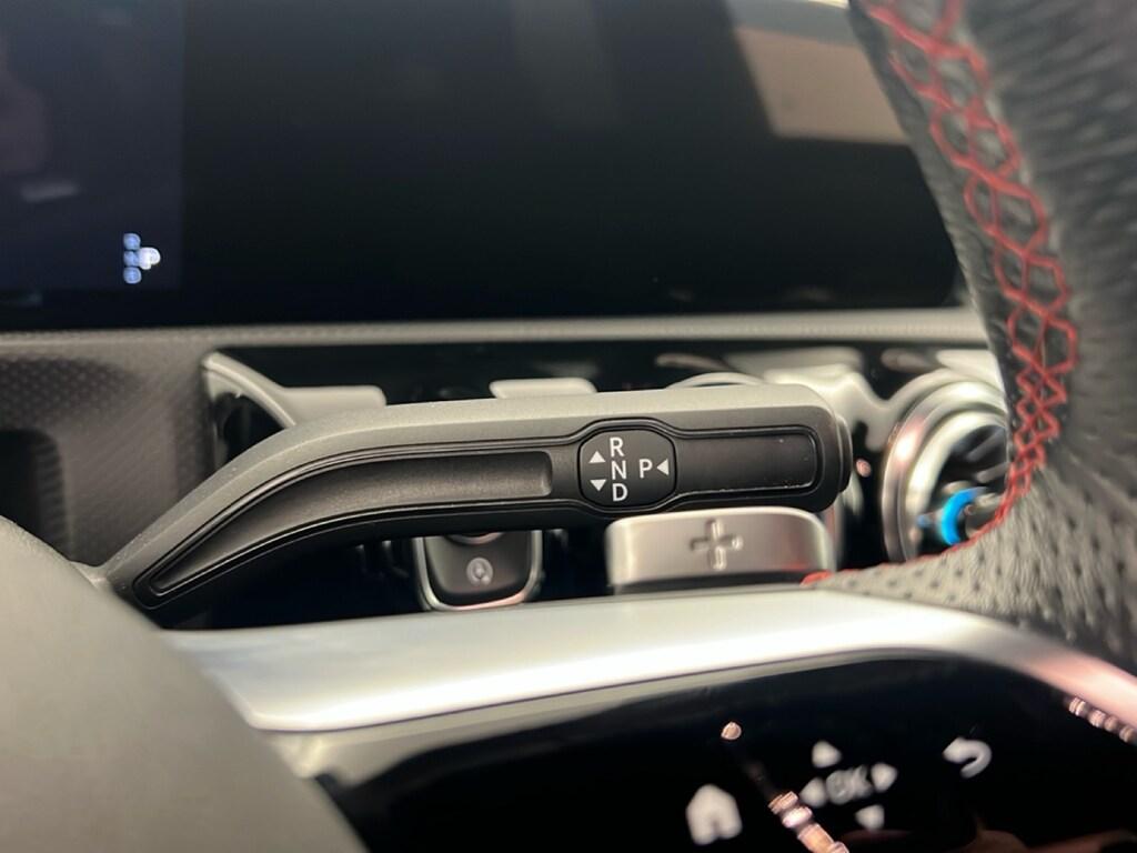 Mercedes CLA Shooting Brake 220 d AMG Line Advanced Plus auto