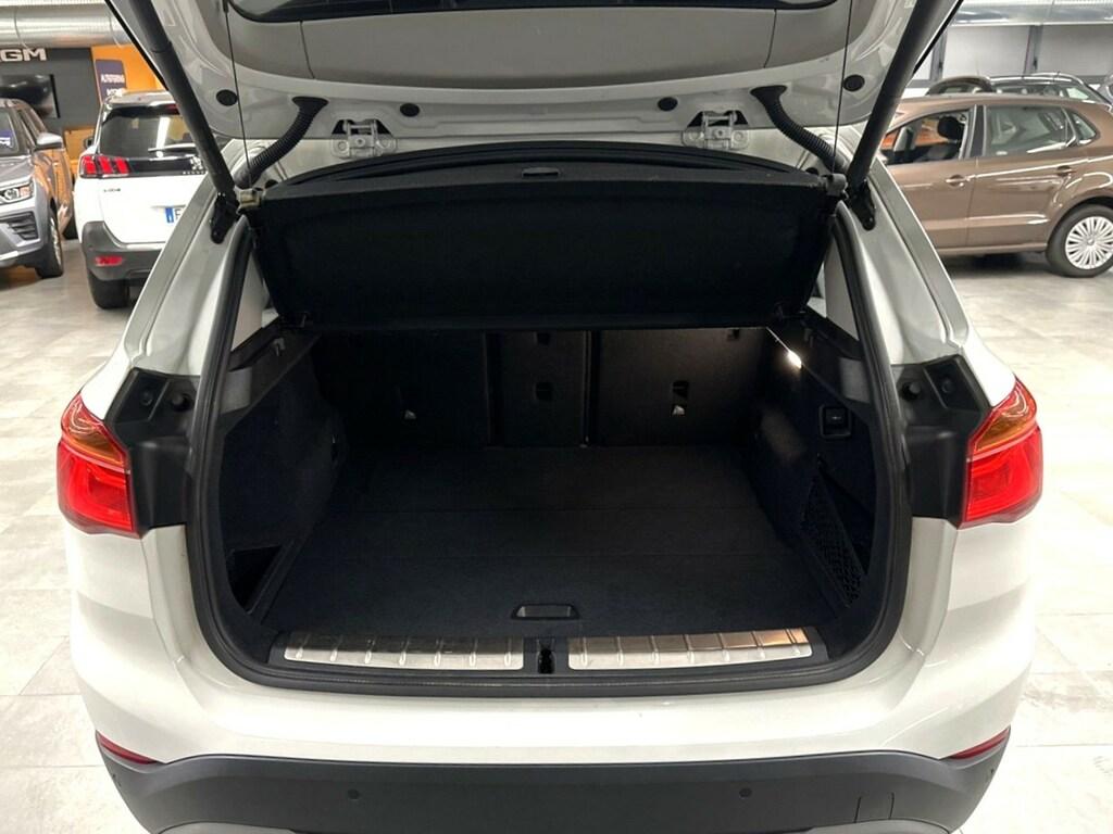 BMW X1 sdrive18d xLine auto my18