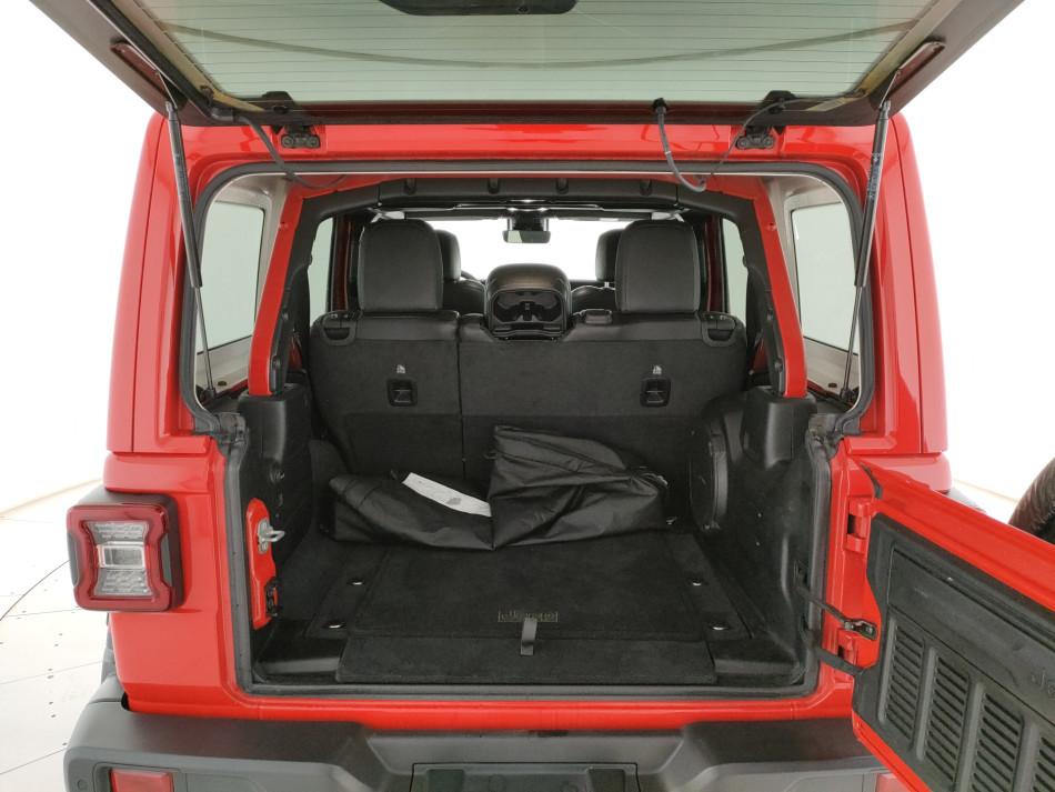 Jeep Wrangler Unlimited 2.0 turbo Sahara auto