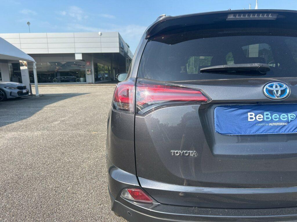 Toyota RAV4 2.5 vvt-i hybrid Style 2wd e-cvt my17