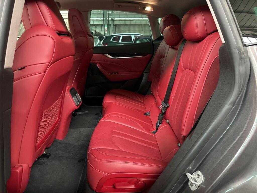 Maserati Levante 3.0 V6 Gransport 250cv auto my19