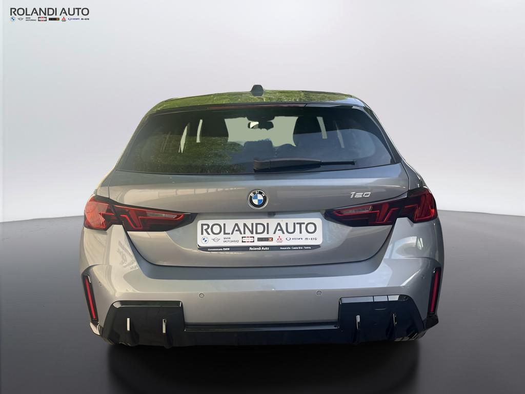 BMW Serie 1 120 48V MSport auto