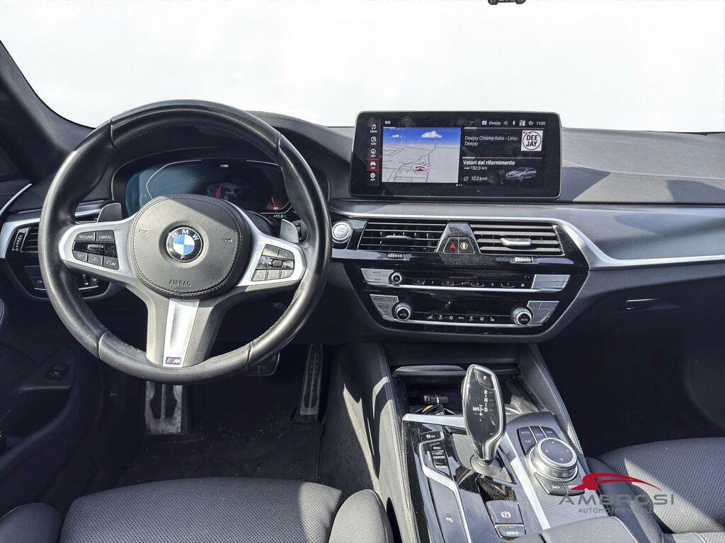 BMW Serie 5 520d Touring mhev 48V xdrive Msport auto