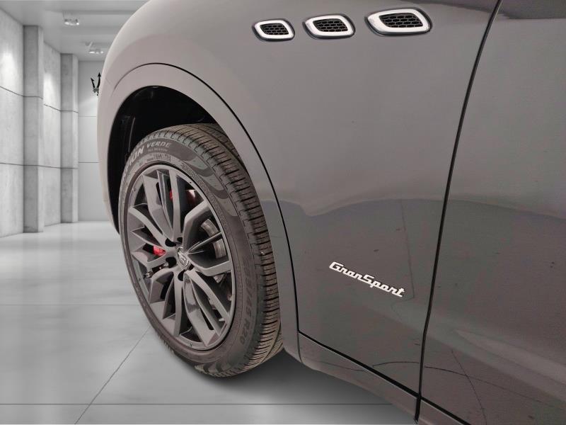 Maserati Levante 3.0 V6 250cv auto my19