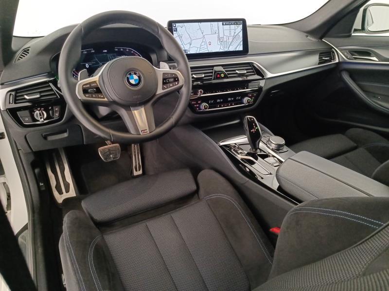BMW Serie 5 530d Touring mhev 48V xdrive Msport auto