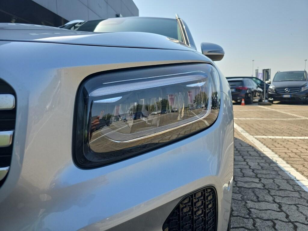 Mercedes GLB 180 d Progressive Advanced auto