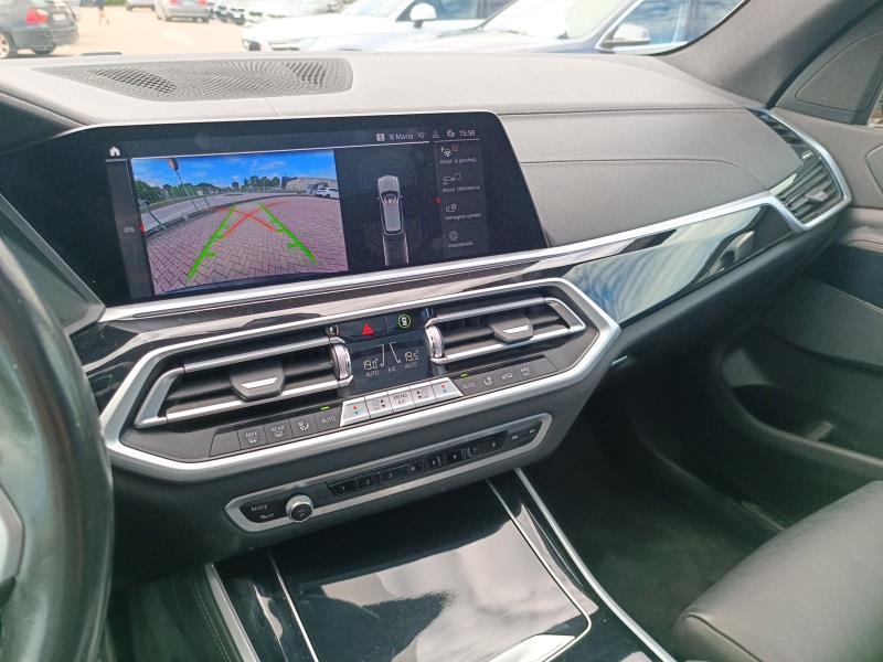 BMW X5 xdrive30d mhev 48V Msport auto