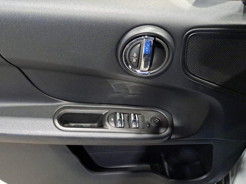 Mini One Countryman 1.5 Boost auto 7m my18