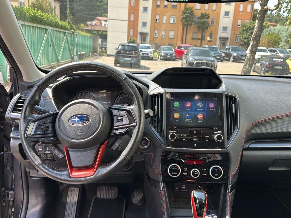 Subaru Forester 2.0 e-boxer 4Adventure lineartronic