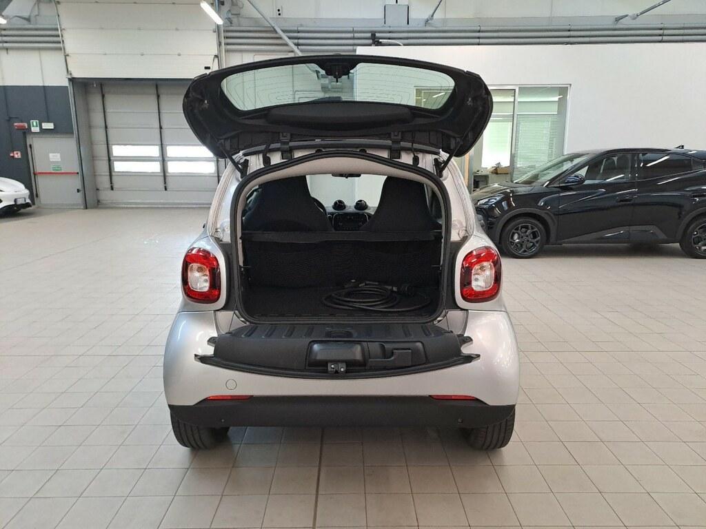 Smart fortwo eq Pure 22kW
