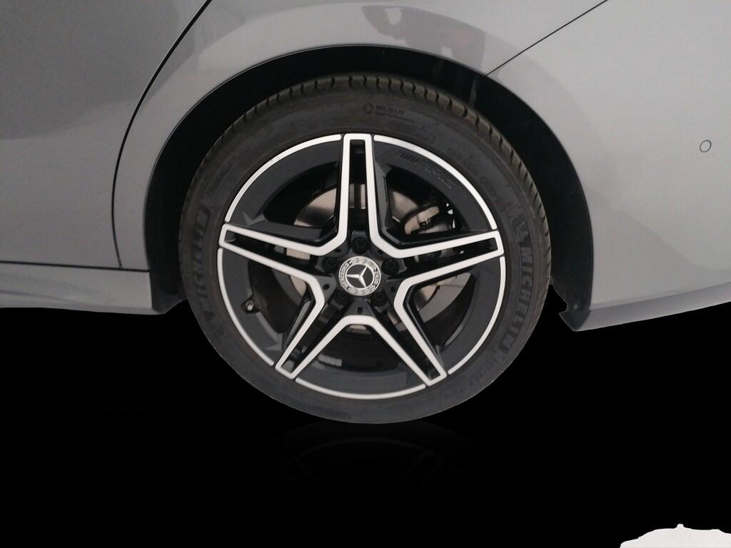 Mercedes CLA Shooting Brake 200 d Premium auto
