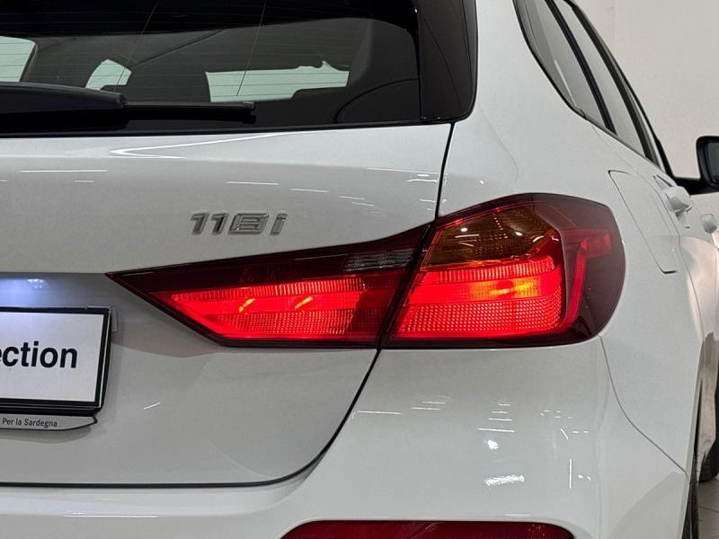 BMW Serie 1 118i Advantage 136cv