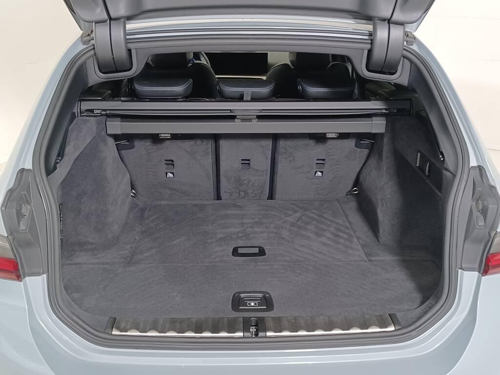BMW Serie 3 320d Touring mhev 48V xdrive auto