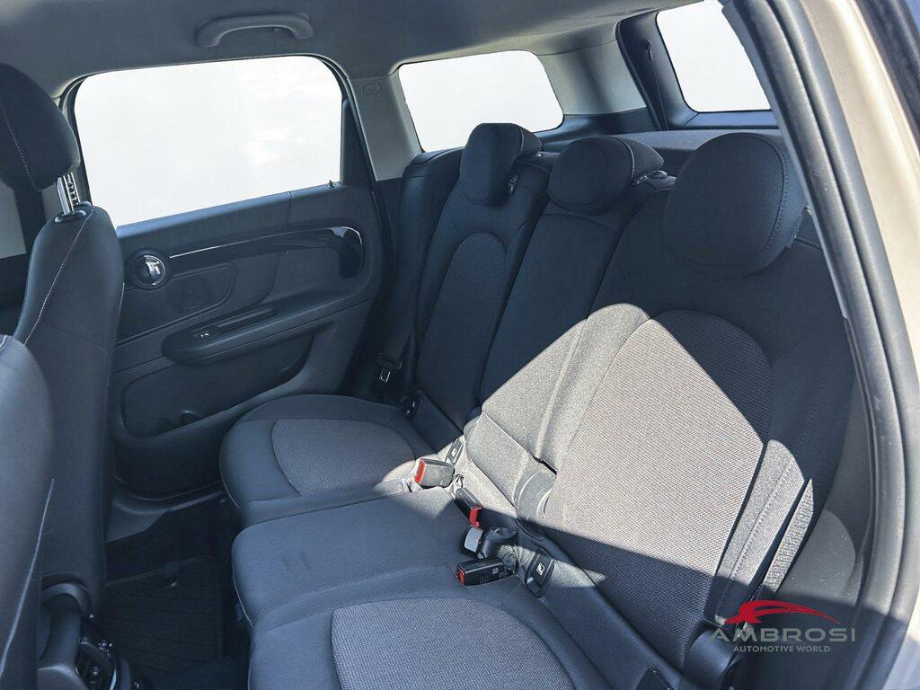 Mini One Countryman 1.5 TwinPower Turbo One Hype Steptronic