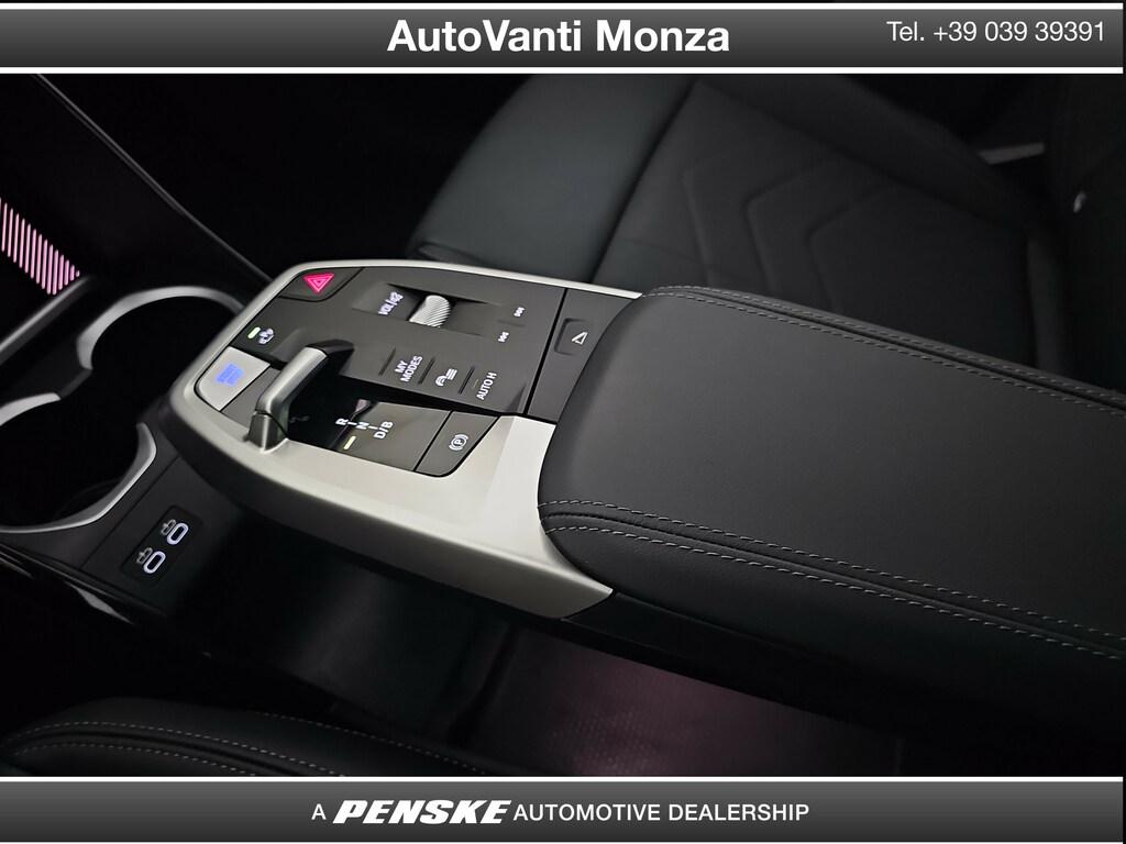 BMW iX1 edrive 20 X-Line