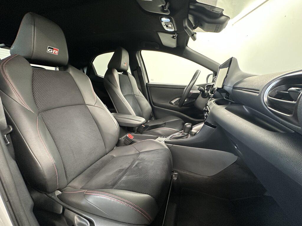 Toyota Yaris 1.5h GR Sport