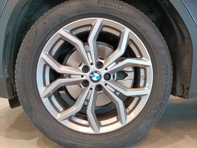BMW X3 xdrive20d mhev 48V xLine auto