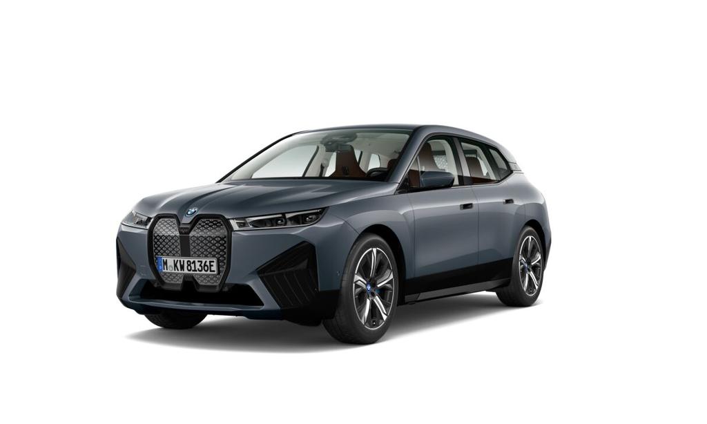 BMW iX xdrive50 pacchetto sportivo
