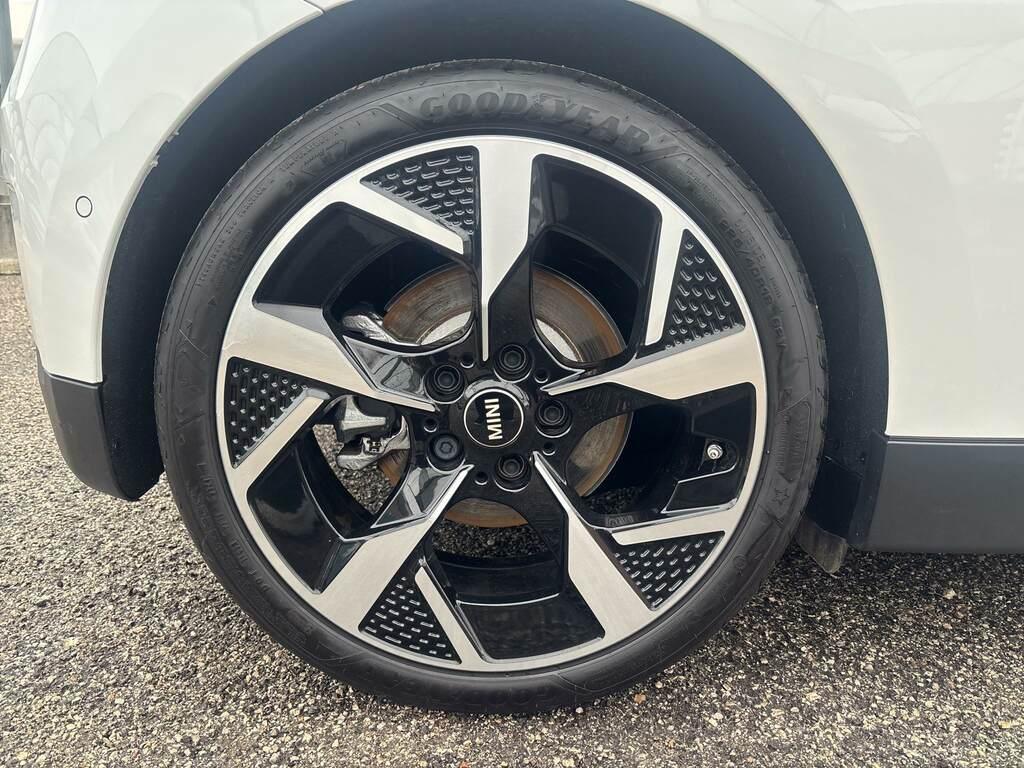 Mini Mini Cooper SE Classic