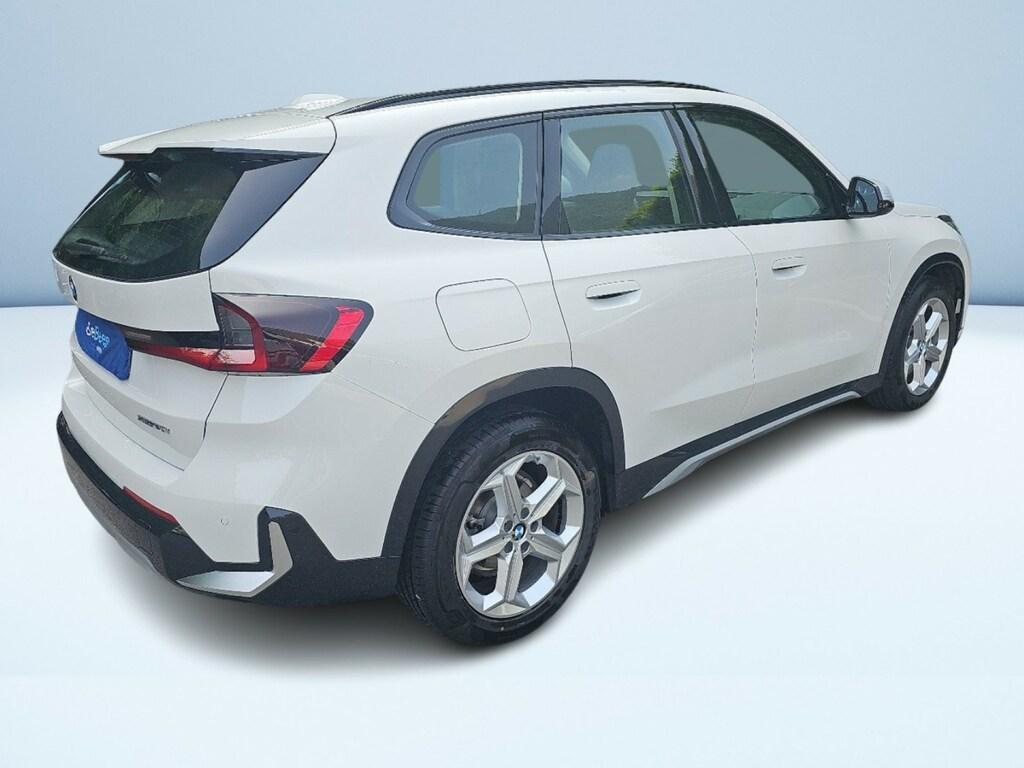 BMW X1 sdrive20i mhev 48V X-Line auto