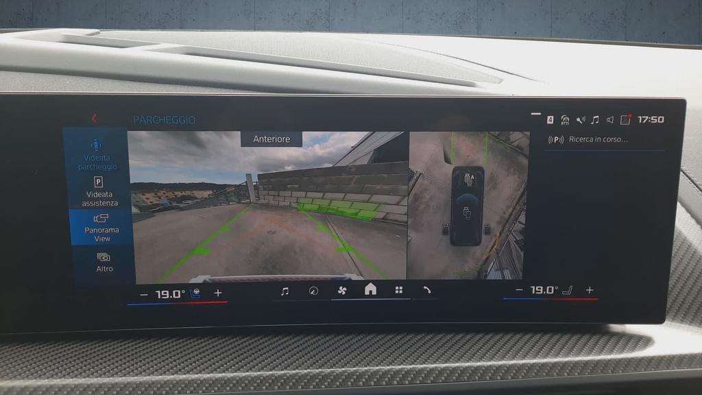 BMW XM 4.4 steptronic
