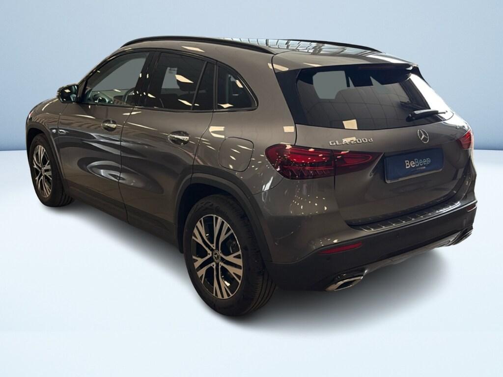 Mercedes GLA 200 d Progressive Advanced Plus auto