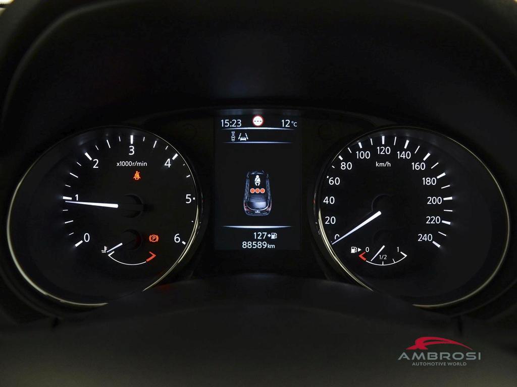 Nissan Qashqai 1.5 dci Tekna 110cv