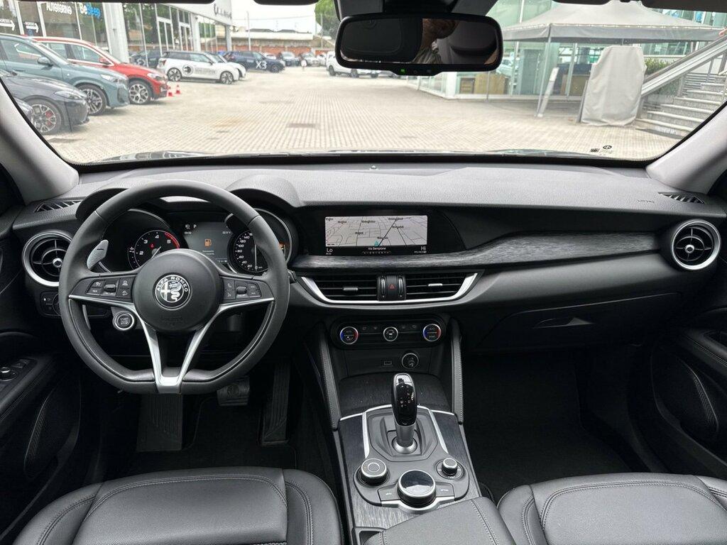 Alfa Romeo Stelvio 2.2 t Sport Tech Q4 190cv auto