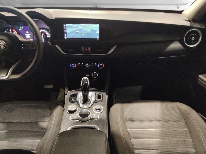 Alfa Romeo Stelvio 2.2 t Business rwd 160cv auto