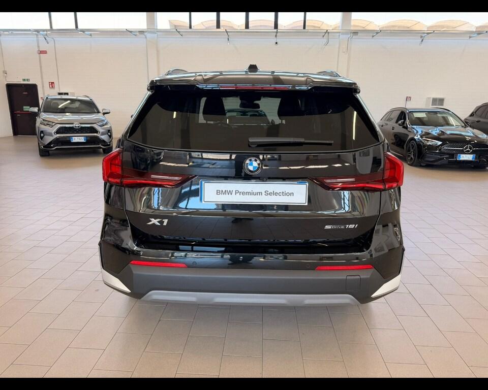 BMW X1 sdrive18i auto