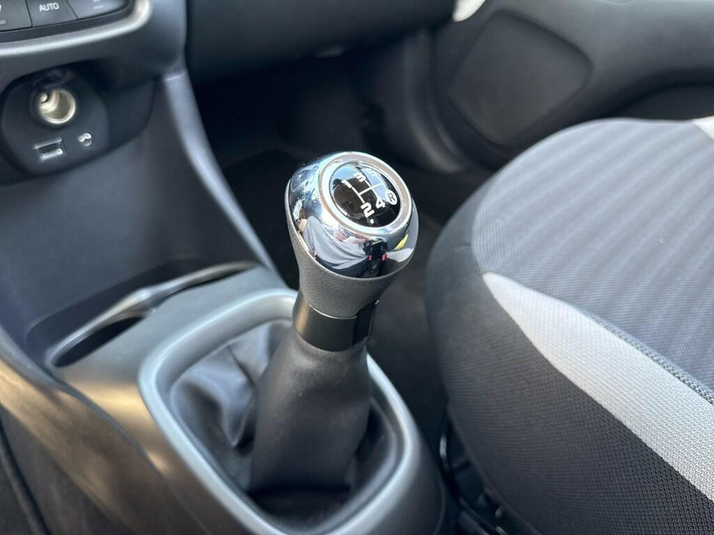 Toyota Aygo 5p 1.0 x-play 72cv